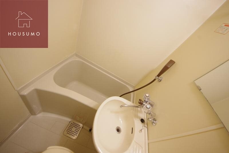 物件内観写真7　(日々の暮らしに欠かせないお風呂です)