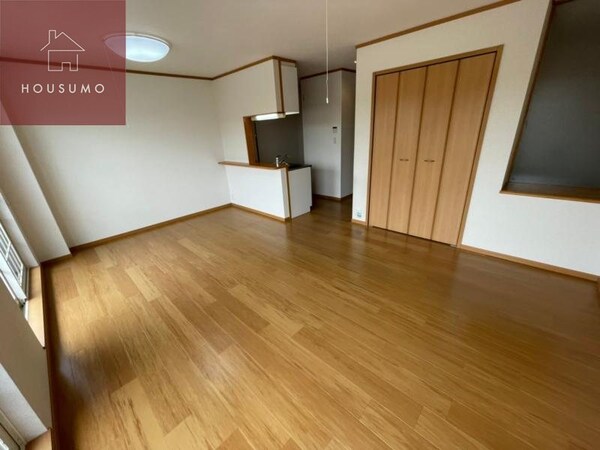 居室(同施工会社・同型モデルの室内です。（参考写真・イメージ写真）)