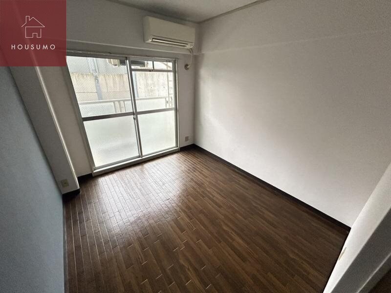 物件内観写真24　(ゆったりした洋室です)