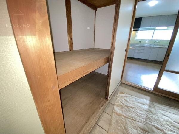 物件内観写真20　(収納のためのスペースです)