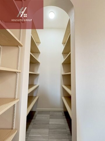 物件内観写真12　(コンパクトで使いやすい洋室です)