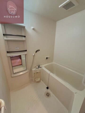 物件内観写真9　(お風呂で日々の疲れを落としましょう)