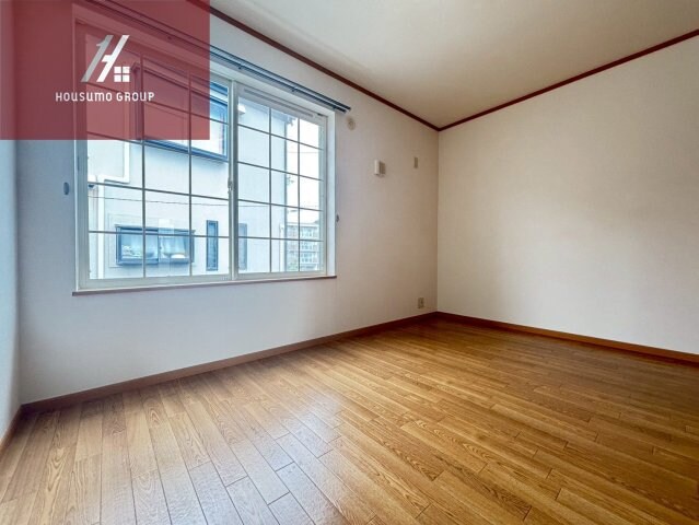 物件内観写真5　(コンパクトなキッチンで掃除もラクラク)