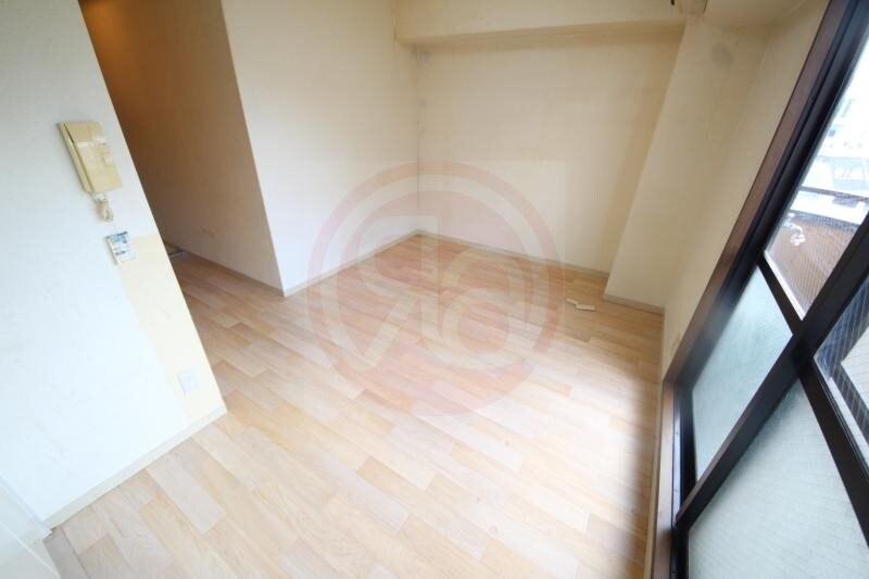 物件内観写真13　(使い勝手のいい寝室です)