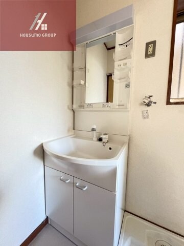 物件内観写真7　(脱衣スペースもあります)