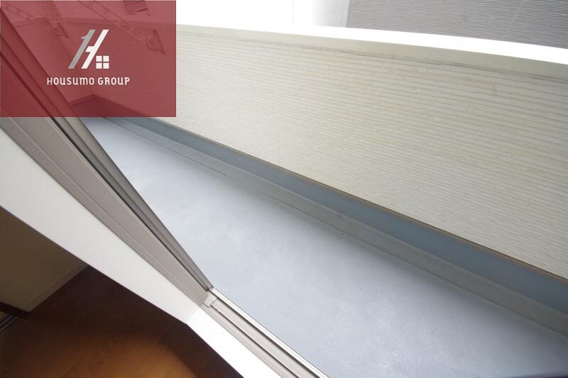 物件内観写真14　(暖かな日差しのふりそそぐバルコニー)