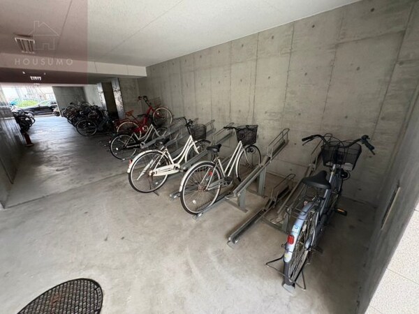 建物設備(エレベーターです)