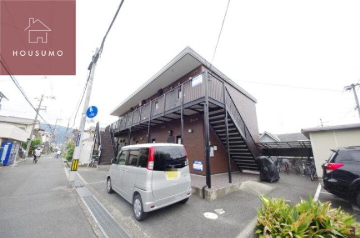 物件外観写真1　(外観も気になるポイント)