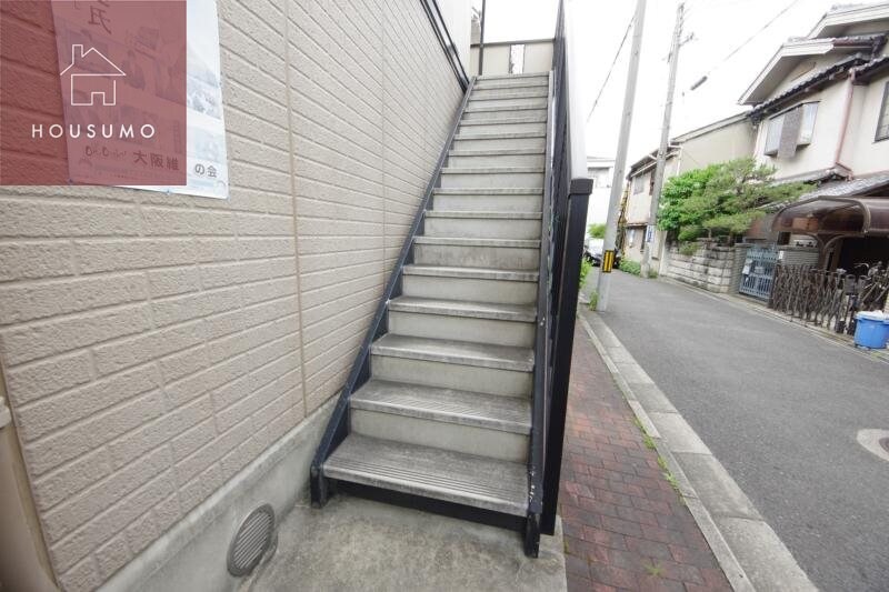 物件外観写真2　(おしゃれな外観です)