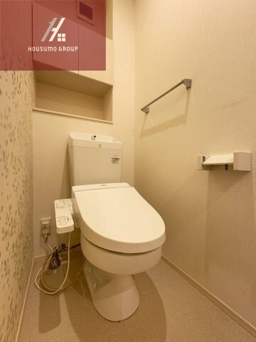 物件内観写真11　(落ち着いたトイレです)