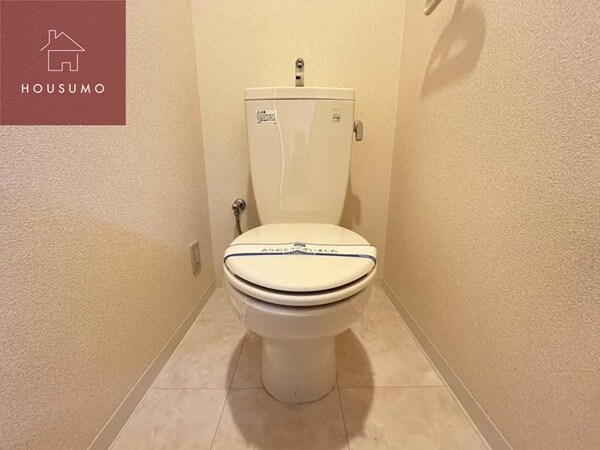 トイレ(清潔感のあるトイレです)