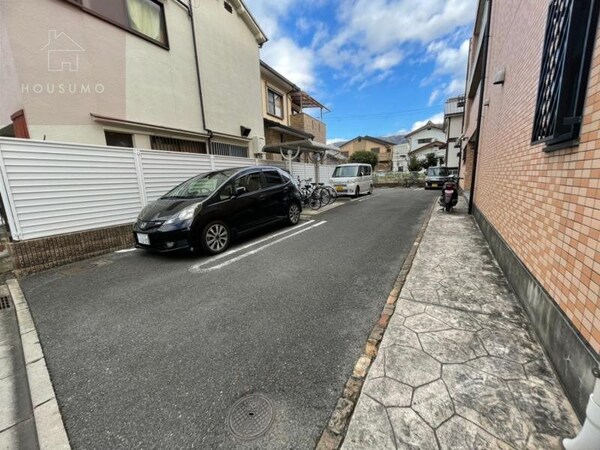 駐車場(駐車場があります)