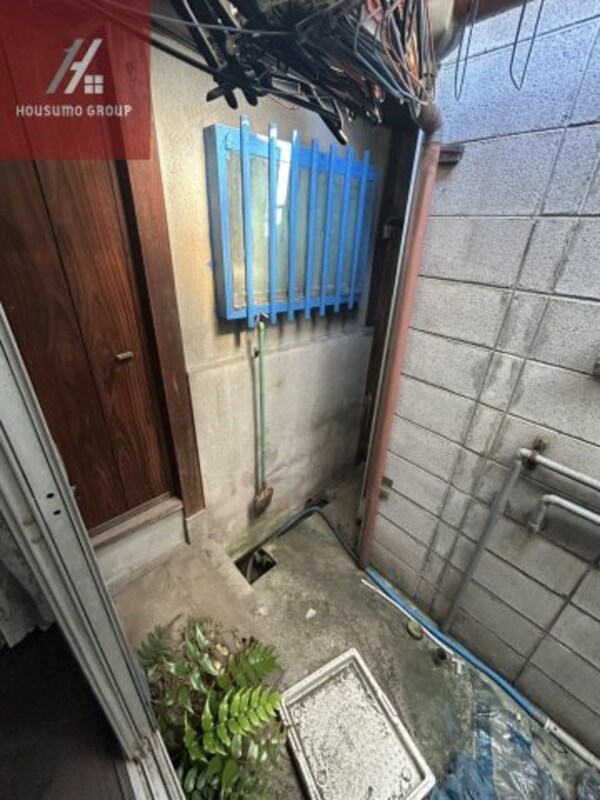 バルコニー(外からの目が気にならないバルコニーで洗濯物が干せます)