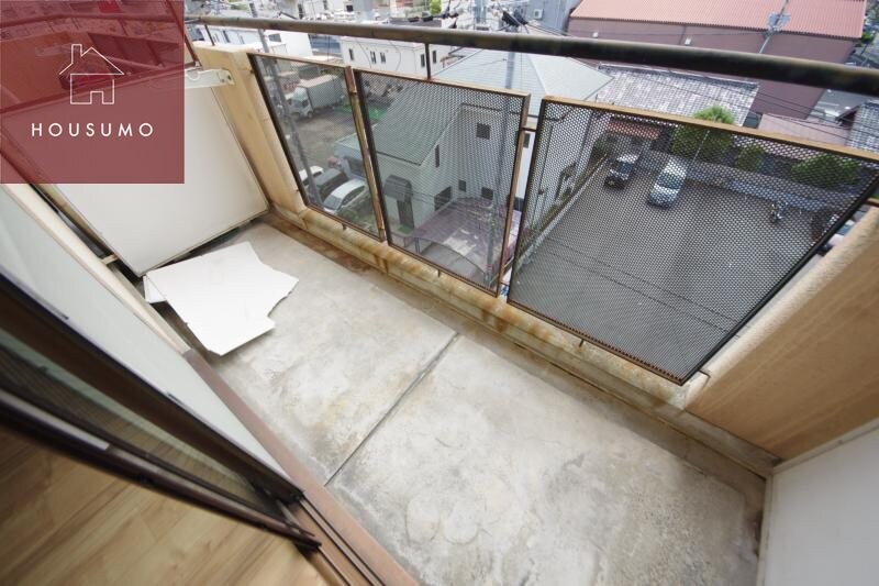 物件内観写真14　(暖かな日差しのふりそそぐバルコニー)