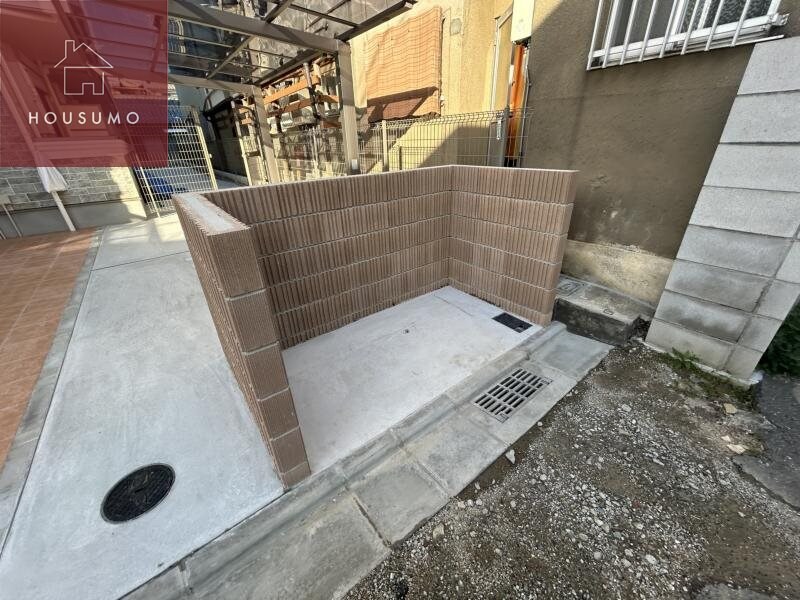 物件内観写真15　(ゴミ置き場です)