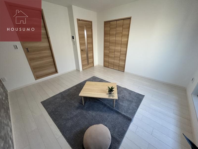 物件内観写真24　(来客時にも便利な和室付き)