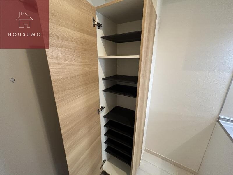 物件内観写真27　(シューズBOXです)