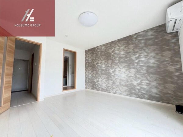 居室(使いやすい居間です)