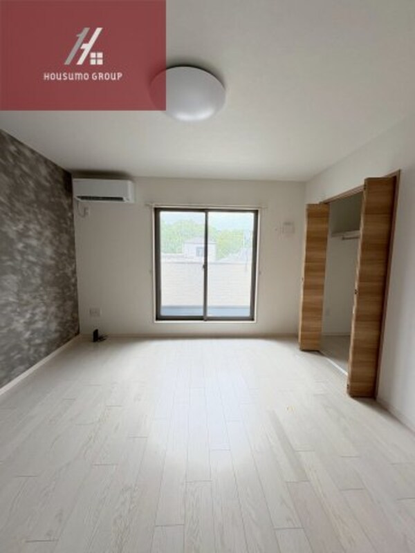 洋室(広々とした洋室です)