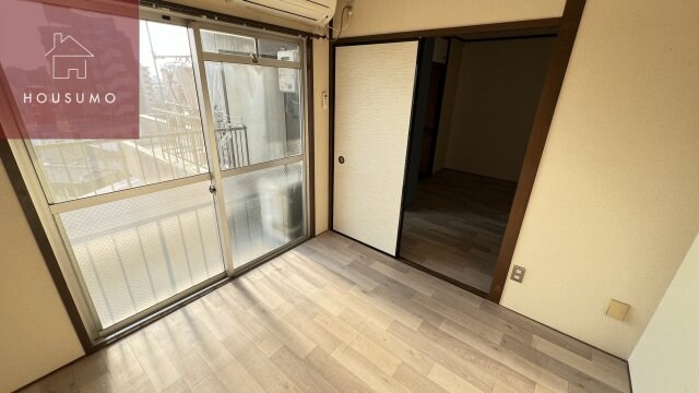 物件内観写真6　(コンパクトなキッチンで掃除もラクラク)