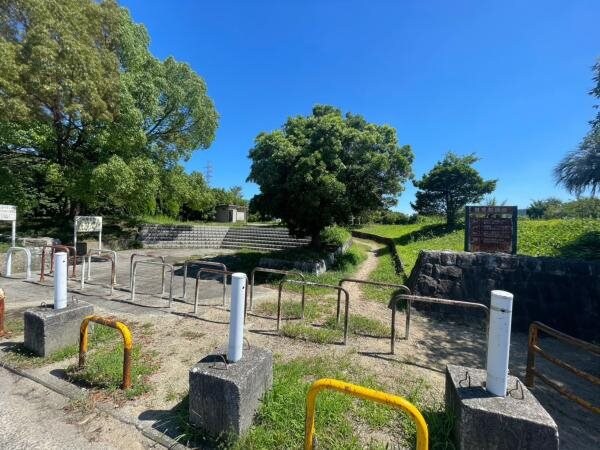 周辺環境(福栄町緑地 735m)