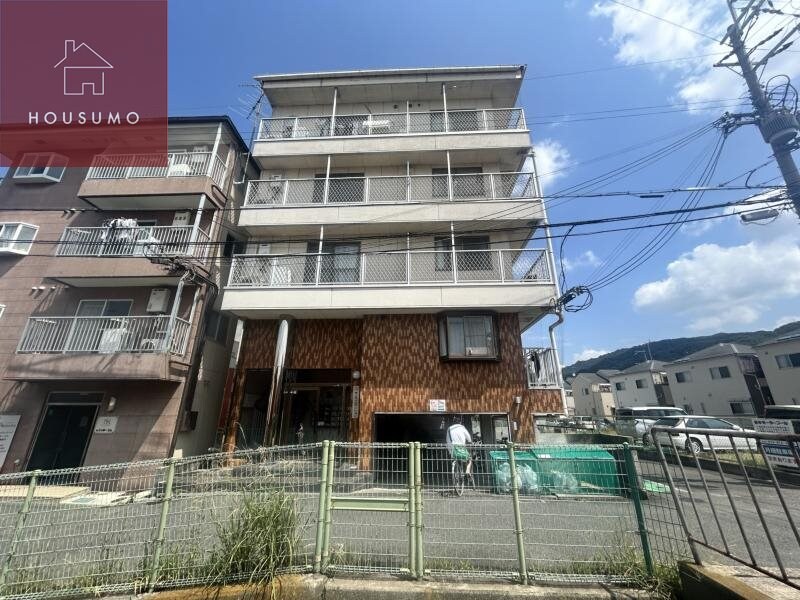 物件外観写真3　(建物外観を気になさる方へ、見た目の良い物件です)