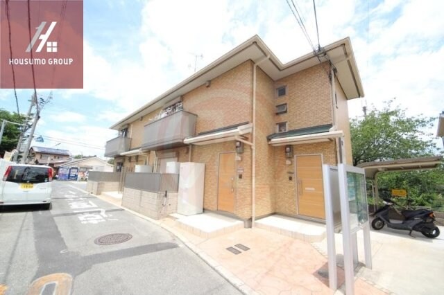 物件外観写真1　(おしゃれな外観です)