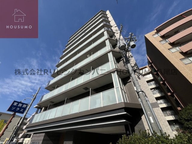 物件外観写真1　(きれいな外観です)