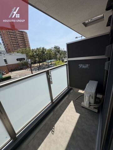 物件内観写真12　(バルコニー付きです)