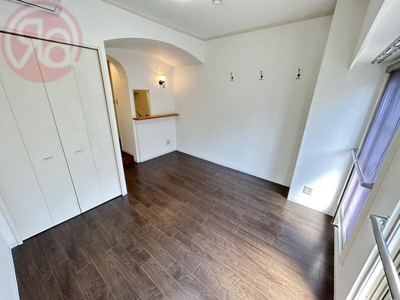 物件内観写真16　(ゆったりとしたリビングです)