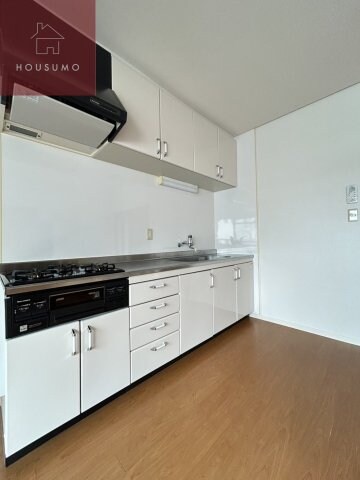 物件内観写真12　(キッチンでお料理をお楽しみください)