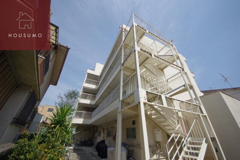 物件外観写真2　(きれいな外観です)