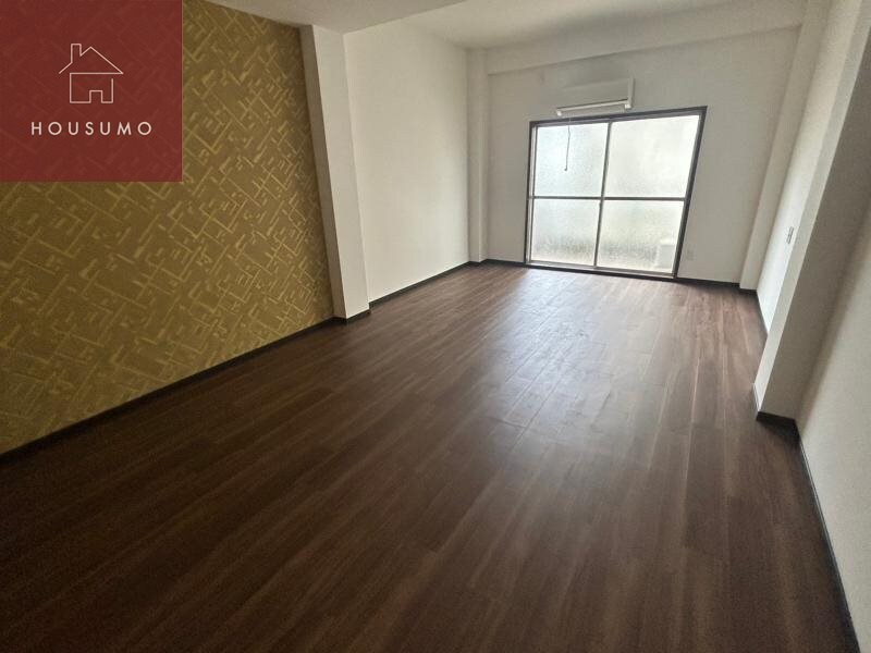 物件内観写真16　(リビングです)