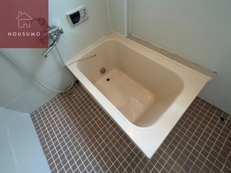 物件内観写真18　(コンパクトで使いやすいお風呂です)