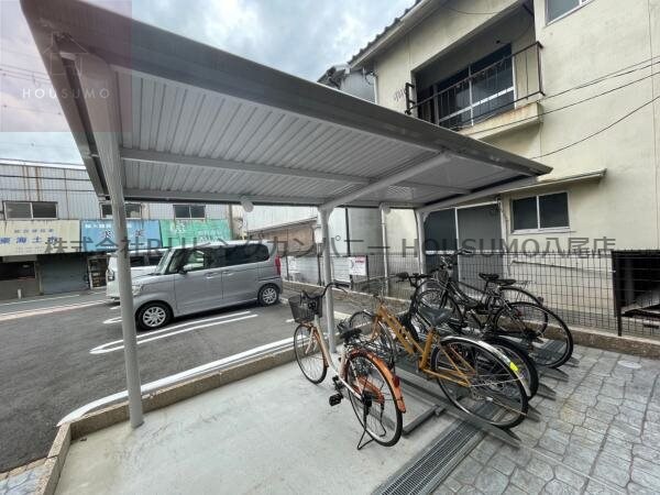 建物設備(駐輪場です)