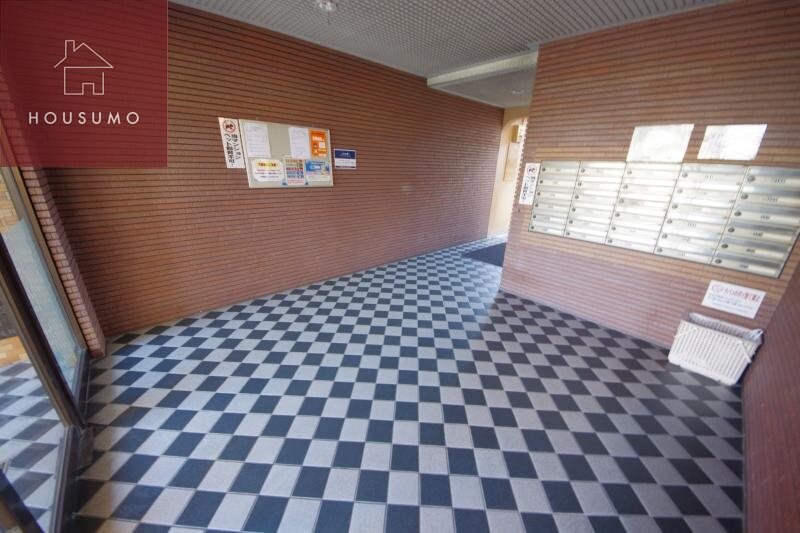 物件外観写真3　(建物の内部です)