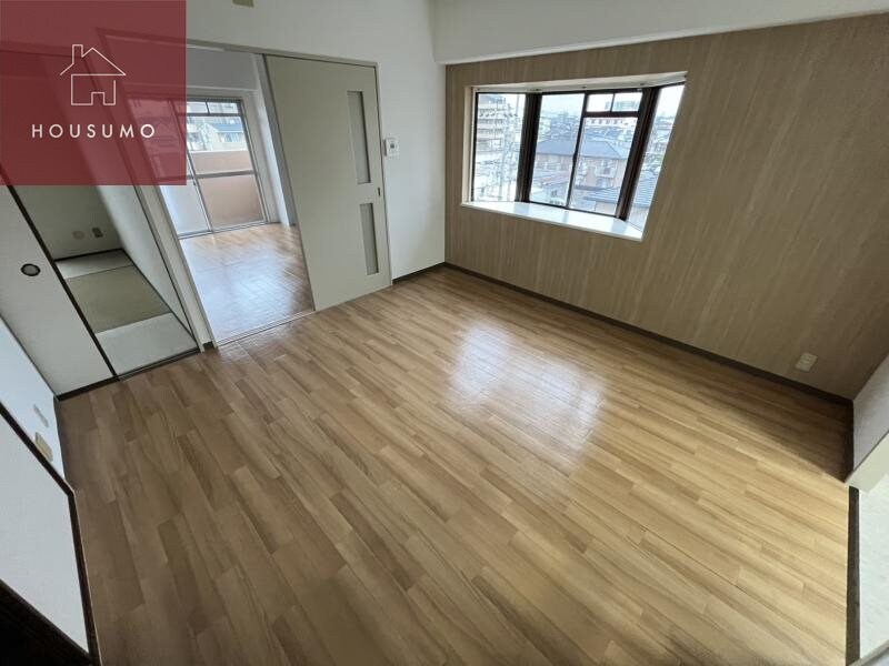 物件内観写真16　(ゆったり過ごせるリビングです)