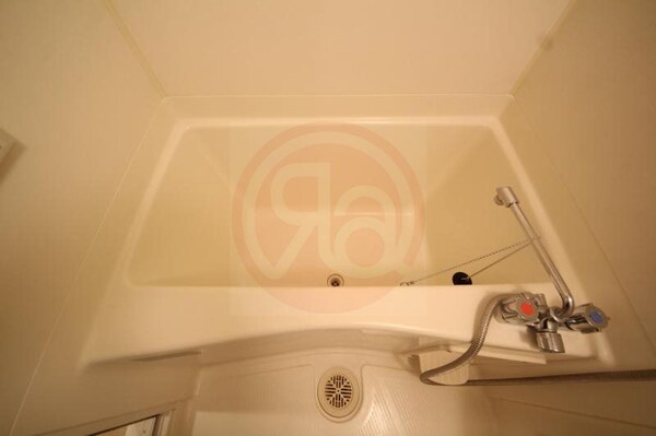 浴室(きれいなお風呂です)