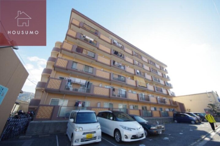 物件外観写真5　(建物外観を気になさる方へ、見た目の良い物件です)