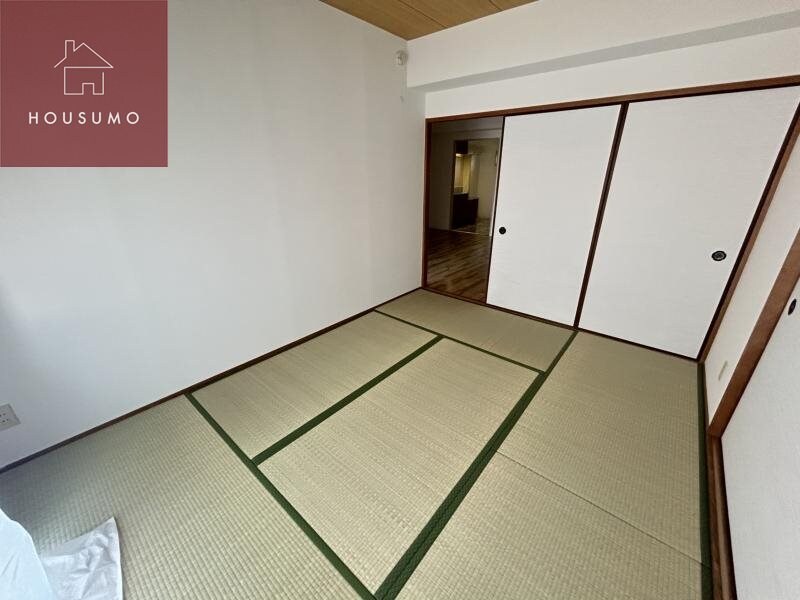 物件内観写真22　(和室ならではの温かな和の空間で寛ぎの時間を過ごせます)