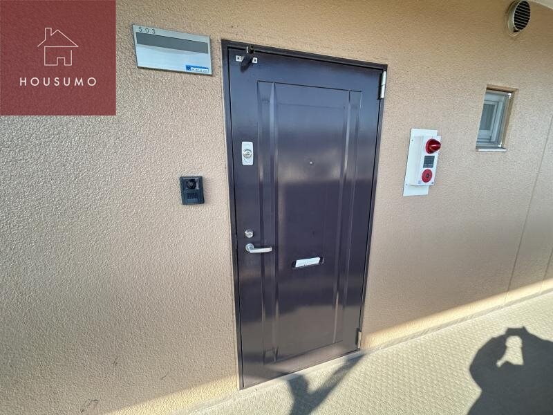 物件内観写真26　(シンプルで使いやすい玄関です)