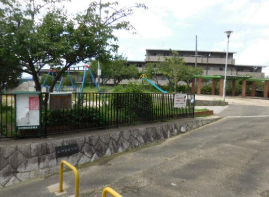 物件内観写真32　(石切駅前公園 757m)