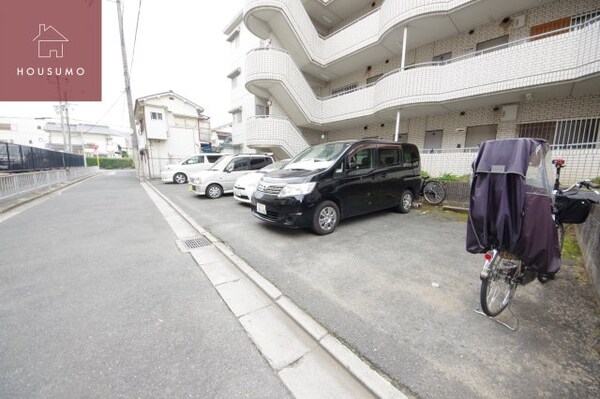 駐車場(カースペースがあります)