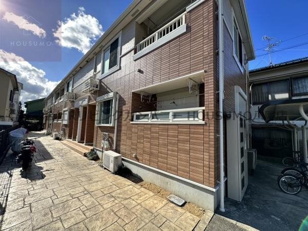 物件外観写真1　(建物外観を気になさる方へ、見た目の良い物件です)