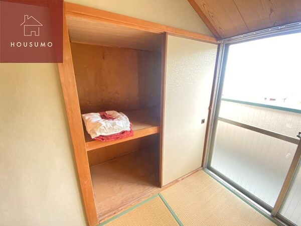 収納(こまごまとしたものを収納できそうですね)