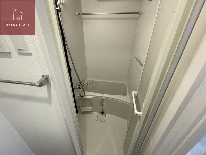 物件内観写真8　(落ち着いた空間のお風呂です)