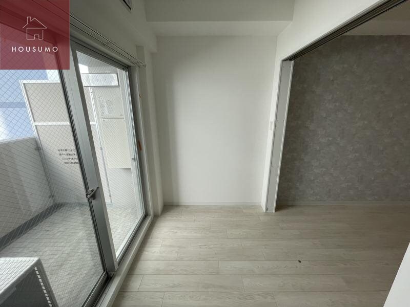 物件内観写真9　(使い勝手のいい寝室です)