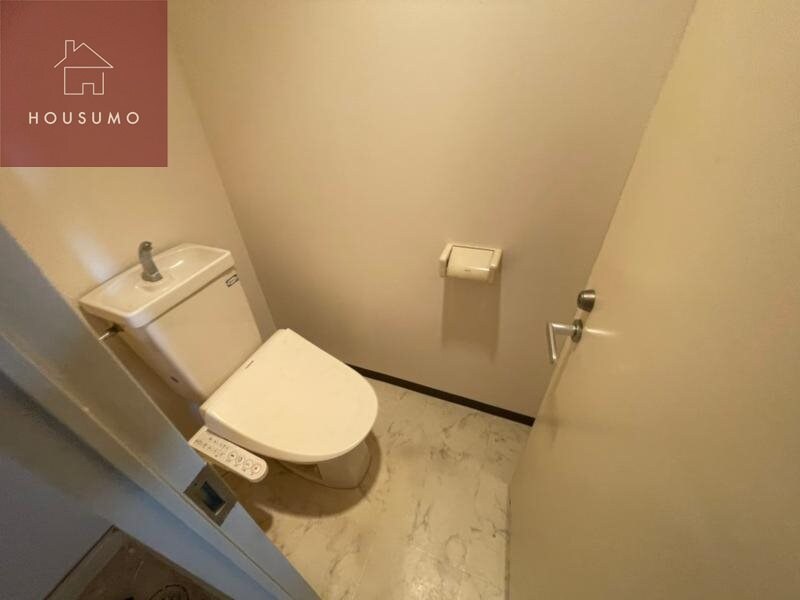 物件内観写真10　(トイレもきれいです)