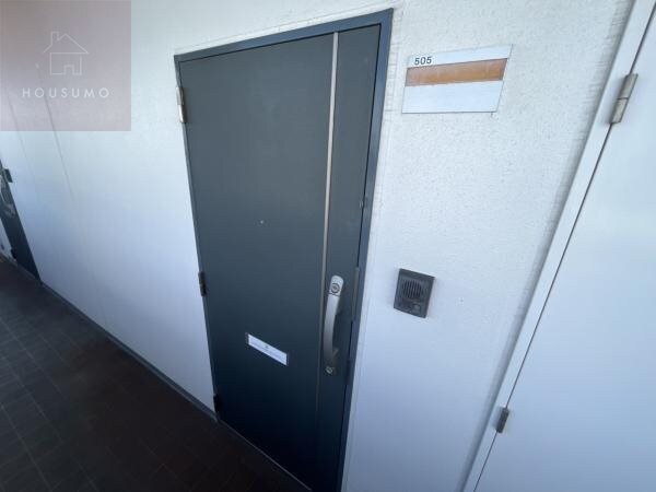 物件内観写真28　(毎日通る玄関はこちらです)