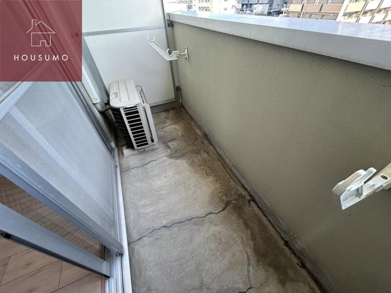 物件内観写真13　(暖かな日差しのふりそそぐバルコニー)